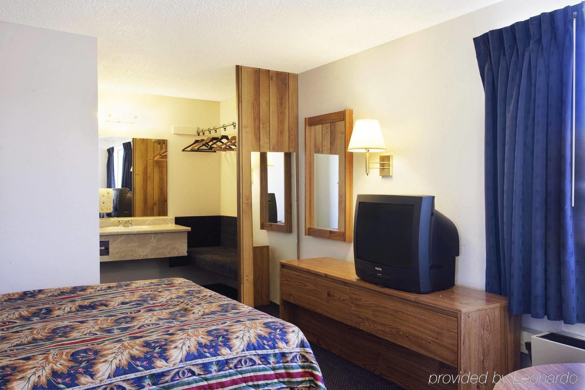 Americas Best Value Inn - Carson City Camera foto