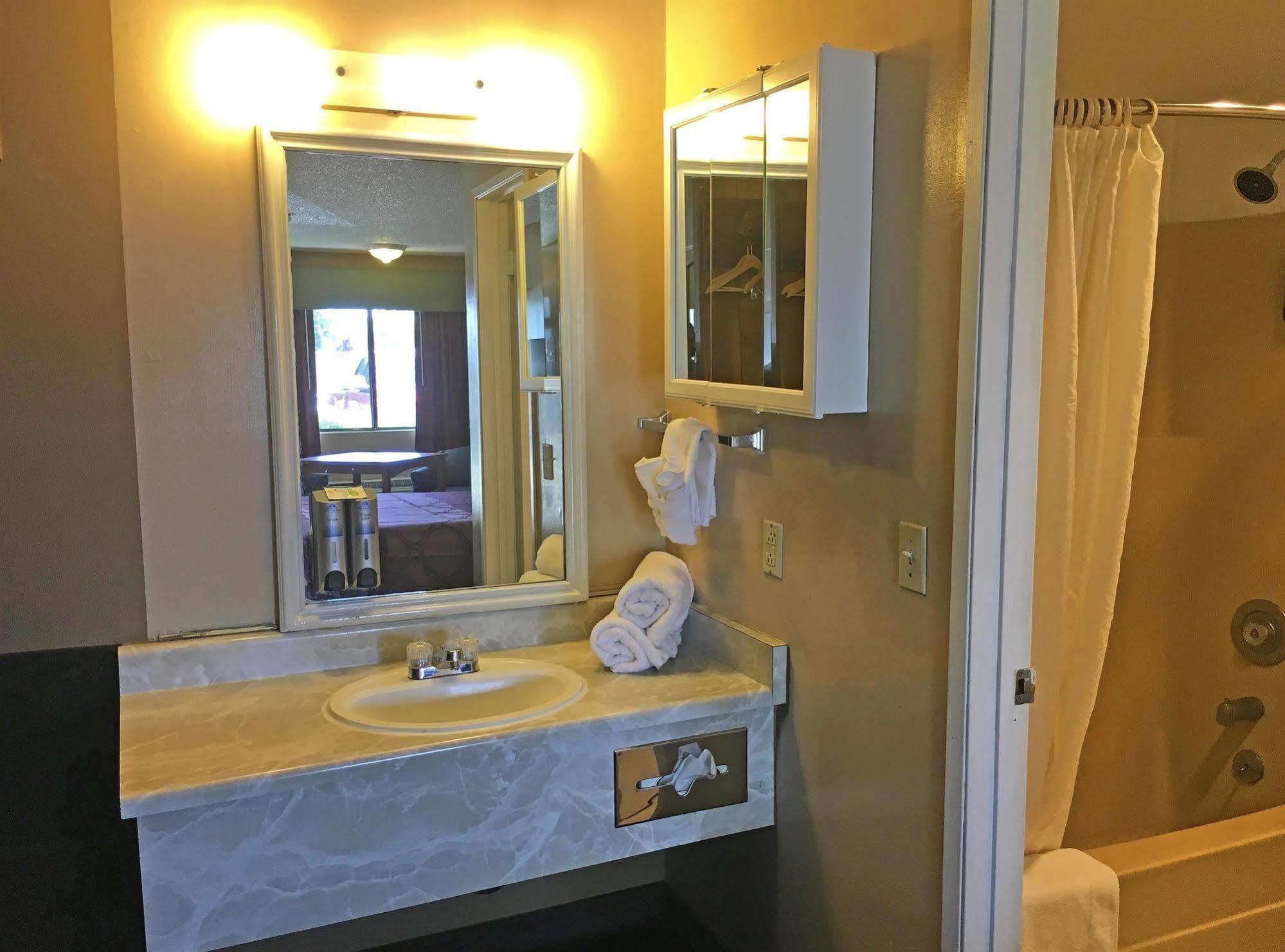 Americas Best Value Inn - Carson City Esterno foto